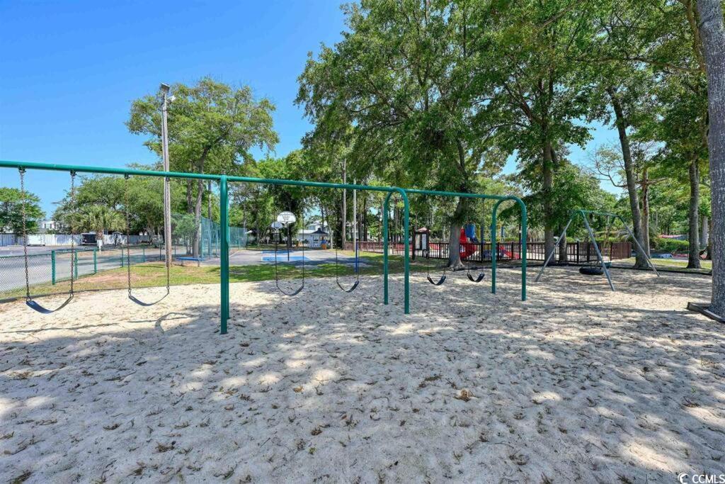 Family Friendly, Cozy, Home At The Beach Myrtle Beach Exterior photo